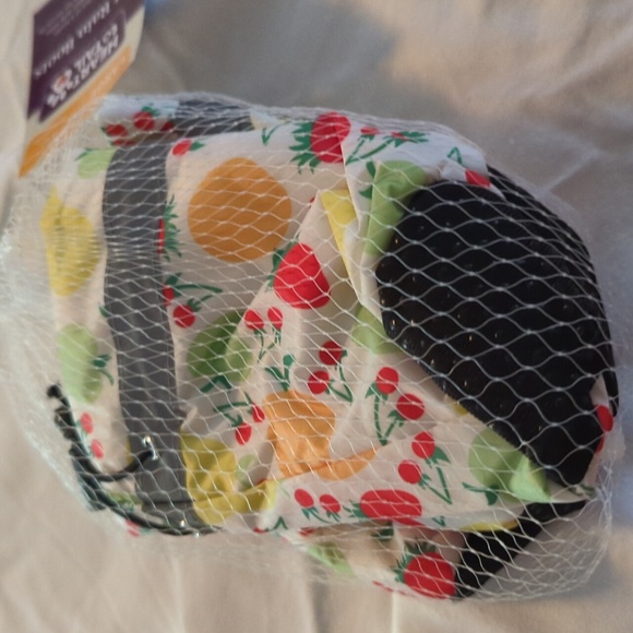 SALE $11 Rain Boots Large.  Length 3 1/4".   Width. 21/4".  NWT. Sale - Picture 2 of 4